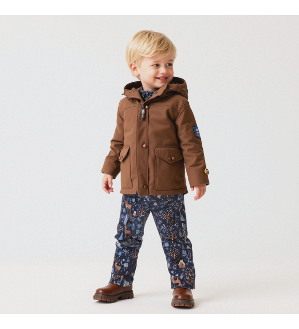 Discover T-RUIL: waterproof and functional pants for kids. Perfect for cold or rainy days!